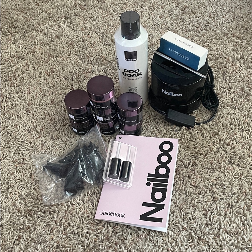 Nailboo Nail Dipping Kit with Accessories